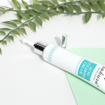 kem-tri-mun-sakura-acne-clearing-cream