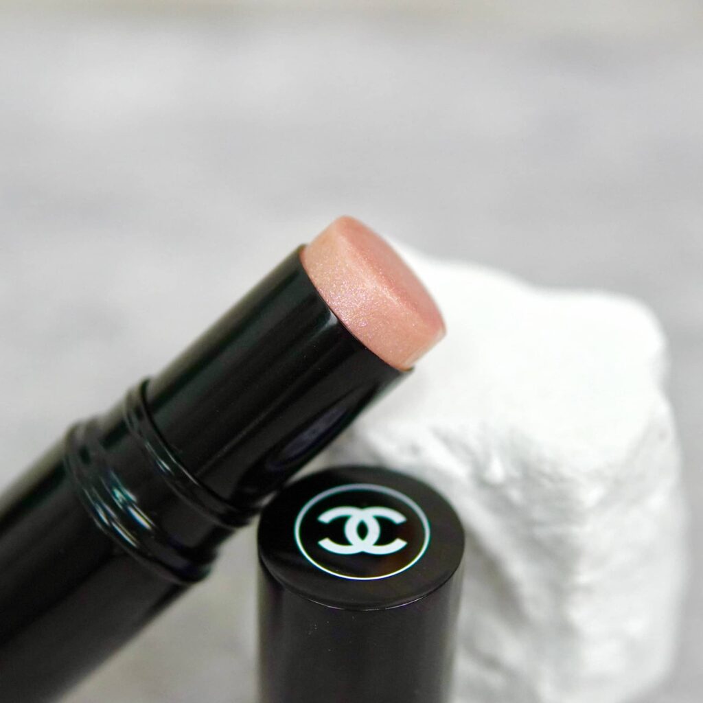 TRANSPARENT Highlighter Stick
