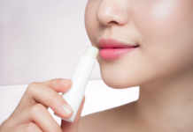 Cách dưỡng môi mềm mịn, căng mọng đơn giản nhưng hiệu quả