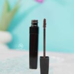 Mascara Chanel giúp hàng mi cong vút