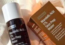 4 dòng tẩy da chết “đáng tin” mà mình đã chọn lọc kỹ cho da dầu mụn – từ nhẹ nhàng cho người mới bắt đầu