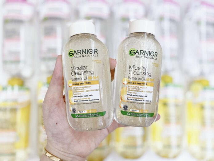 Nước Tẩy Trang Garnier Bị Tách Lớp Phải Làm Sao?