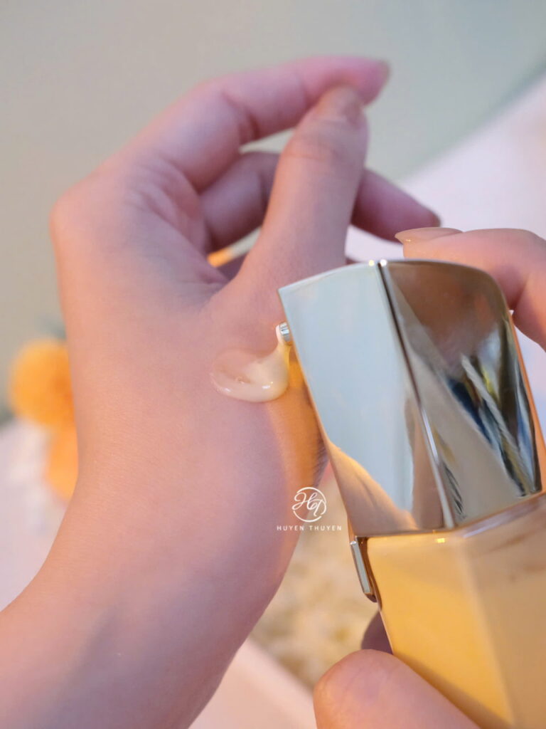 serum giàu dưỡng, phục hồi cực tốt cho làn da đang bước vào giai đoạn lão hóa.