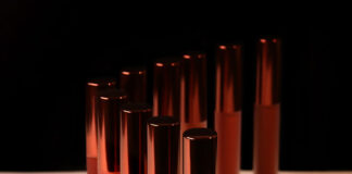 Son màu gỗ trầm ngọt ngào chưa bao giờ hết hot