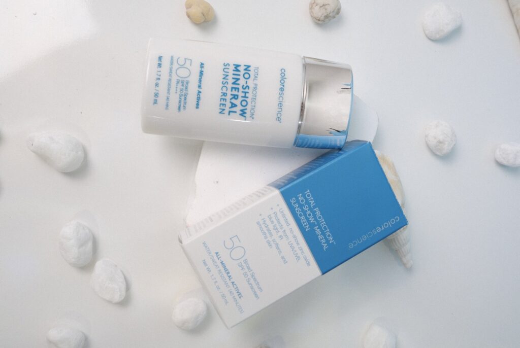 Colorescience No Show - viên ngọc ẩn trong làng kem chống nắng
