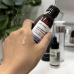 Routine buổi tối cho nàng da hỗn hợp thiên khô và thâm mụn