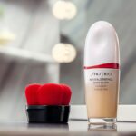 Kem Nền Shiseido Revitalessence Skin Glow: Liệu Có Đáng Thử?