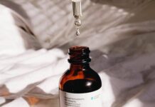 Da kích ứng vitamin C và hành trình phục hồi sau tổn thương