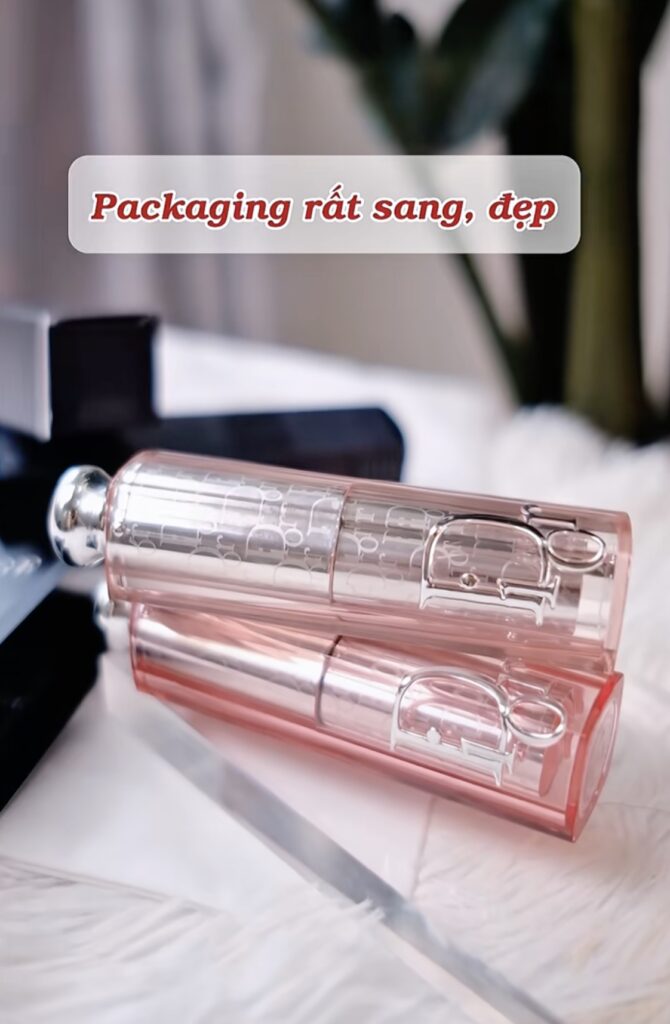 Đập hộp em Má Hồng Dior Backstage Rosy Glow Stick vừa ra mắt các nàng ơi!