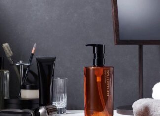 Chấm điểm dầu tẩy trang High-end đáng mua năm 2025 Chấm điểm dầu tẩy trang High-end đáng mua năm 2025