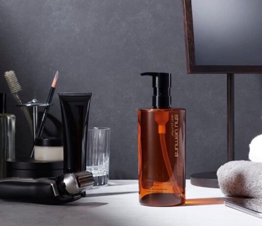 Chấm điểm dầu tẩy trang High-end đáng mua năm 2025