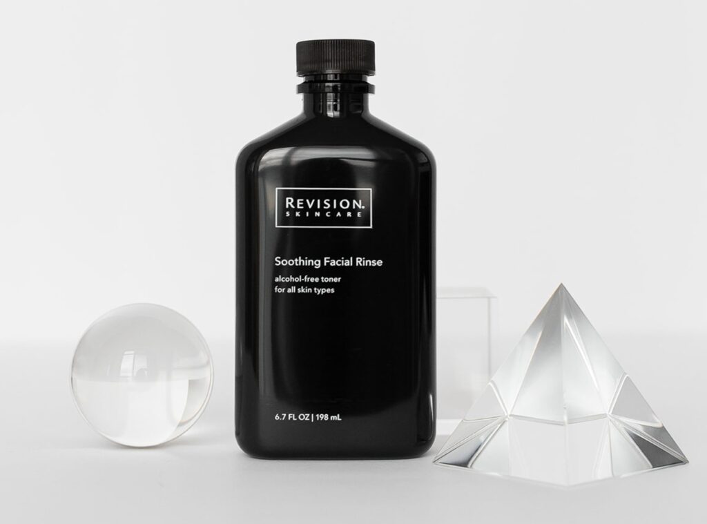 Bộ đôi mới toanh từ Revision Skincare có xứng đáng đầu tư?