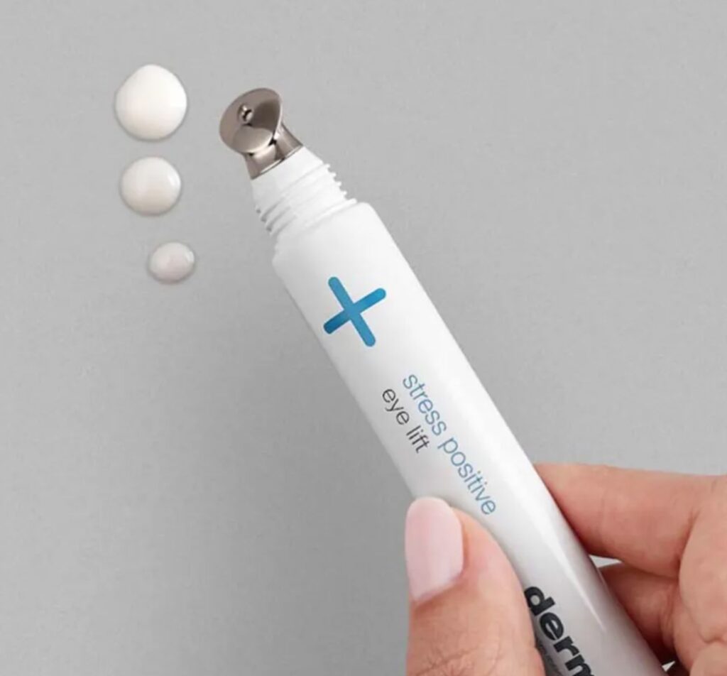 Tổng kết lại các loại kem dưỡng mắt đình đám năm 2025