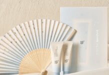 Kem chống nắng cho da dầu mụn, da thông thoáng không bít tắc