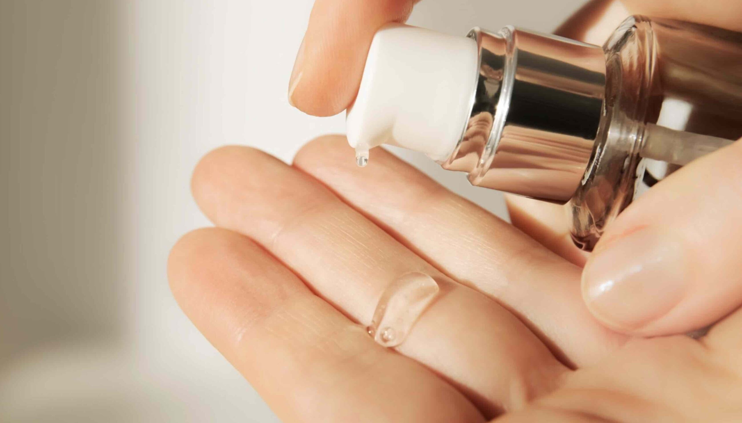Lý giải nguyên nhân dùng Retinol và hiện tượng đẩy mụn