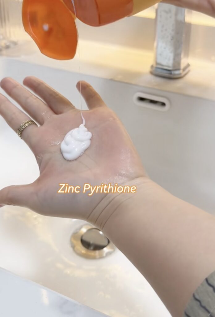 Top 3 loại dầu gội trị gàu 2025 siêu mượt siêu sạch