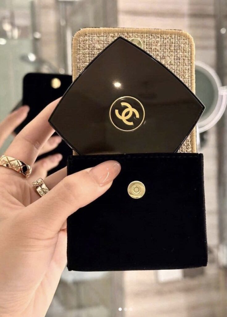 Cushion Chanel Sublimage Le Teint phấn nước kiêm chống lão hoá