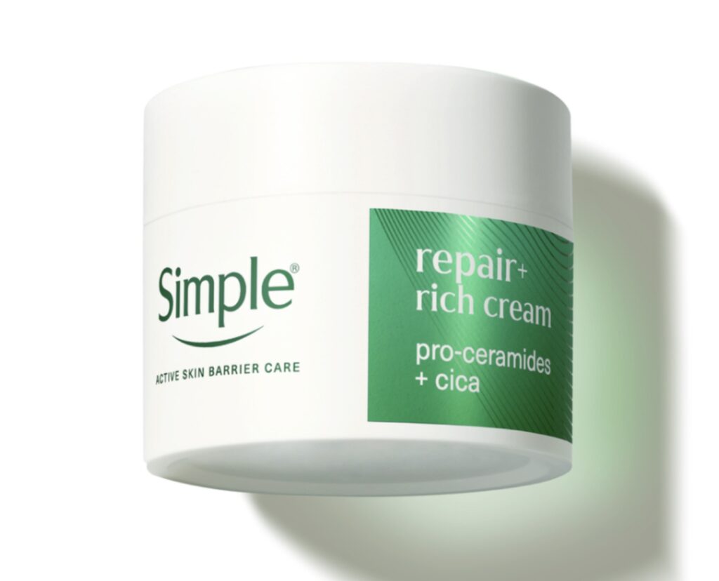 SIMPLE chăm sóc hàng rào da cho những ai đang treatment