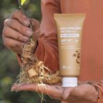 Review kem chống nắng sâm 1700 Cỏ Mềm: Chân ái nâng tông và kiềm dầu cho da mụn Review kem chống nắng sâm 1700 Cỏ Mềm: Chân ái nâng tông và kiềm dầu cho da mụn