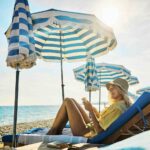 Bí quyết chống nắng đi biển 2026: Lời khuyên từ chuyên gia da liễu và Beauty Blogger Bí quyết chống nắng đi biển 2026: Lời khuyên từ chuyên gia da liễu và Beauty Blogger