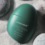 Top 2 kem chống nắng mùa hè thoáng ráo hoàn hảo Top 2 kem chống nắng mùa hè thoáng ráo hoàn hảo