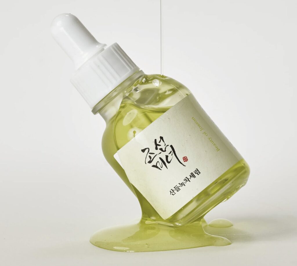 8 loại tinh chất dưỡng da dẫn đầu xu hướng làm đẹp tối giản năm 2026