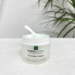 Review cặp đôi phục hồi da từ rau má nhà Kundal Derma