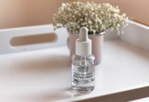 Top serum cấp ẩm chất siêu thấm cho lớp nền hoàn hảo