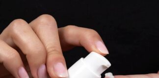 Tổng kết lại các loại kem dưỡng mắt đình đám năm 2025 Tổng kết lại các loại kem dưỡng mắt đình đám năm 2025