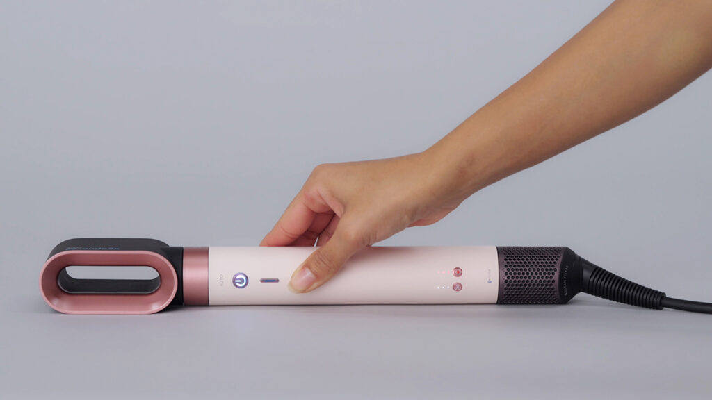 So sánh máy duỗi tóc Dyson Airstrait và Airwrap Coanda 2x