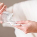 Không tẩy trang trước khi ngủ và hậu quả không ngờ Không tẩy trang trước khi ngủ và hậu quả không ngờ