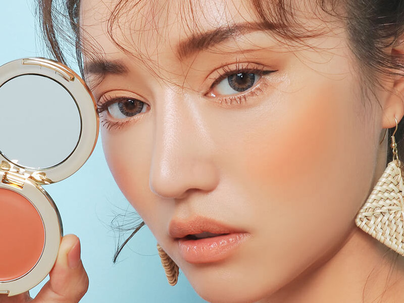 Bí quyết chọn má hồng cho da ngăm tự tin toả sáng