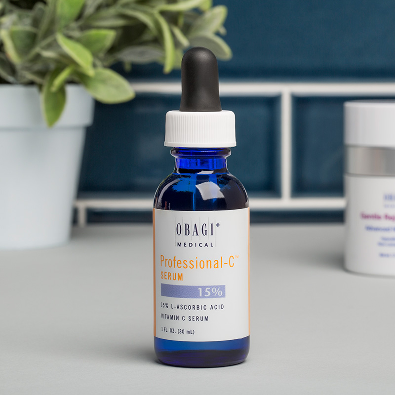 Unbox hộp quà tặng của nhà Obagi Medical nè các nàng